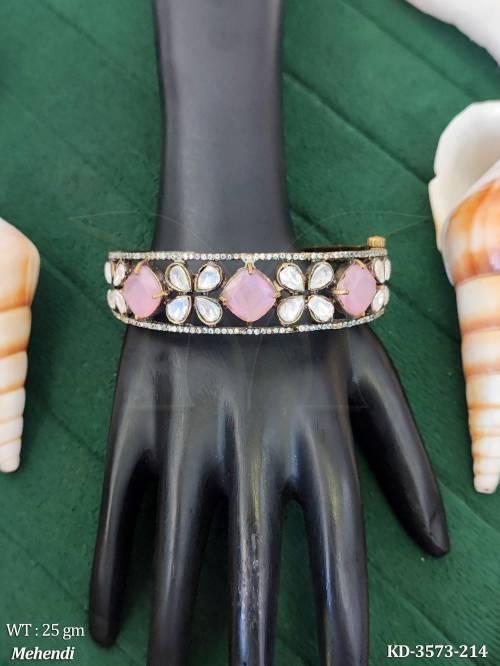 Elegant Mehandi Finish Kundan Kada for Women