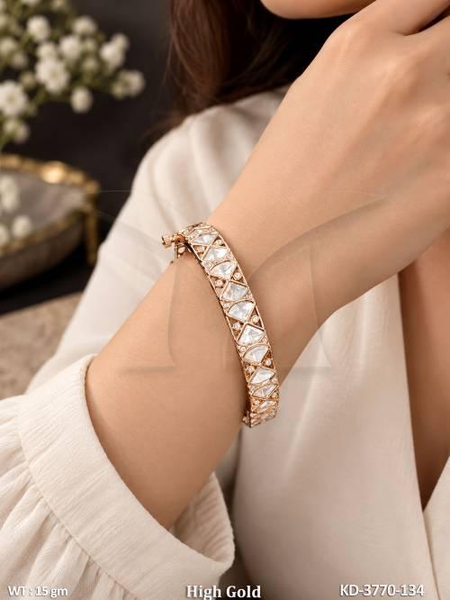 classic-kundan-diamond-look-designer-kada