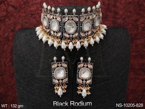 Beautiful Black Rodium Clustered Pearl Kundan Choker Necklace Set