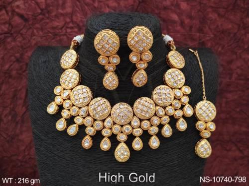 kundan-jewelry-high-gold-polish-fancy-design-full-kundan-beautiful-kundan-short-necklace-set-