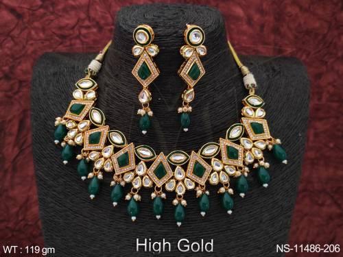 Kundan Jewelry High Gold Polish Fancy Wedding Wear Beautiful Design Kundan Choker Necklace Set 