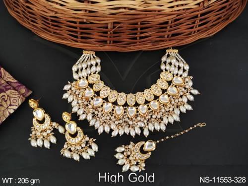 high-gold-polish-fancy-design-party-wear-kundan-stones-kundan-jewellery-heavy-choker-necklace-set