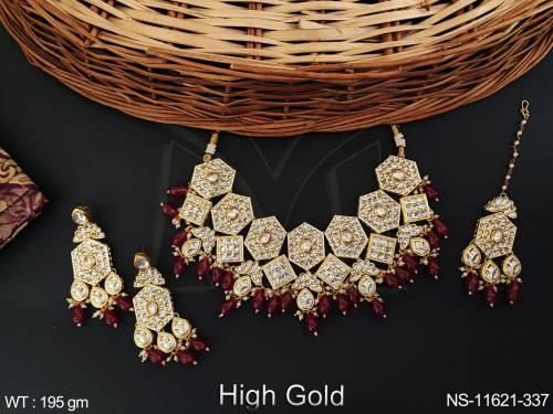 kundan-jewellery-high-gold-polish-fancy-style-party-wear-necklace-set-