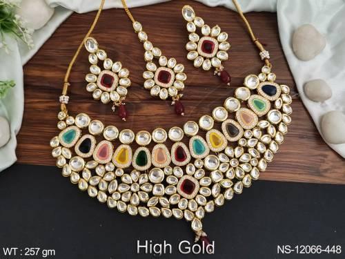 high-gold-polish-desiger-fancy-style-party-wear-kundan-jewellery-kundan-choker-necklace-set-