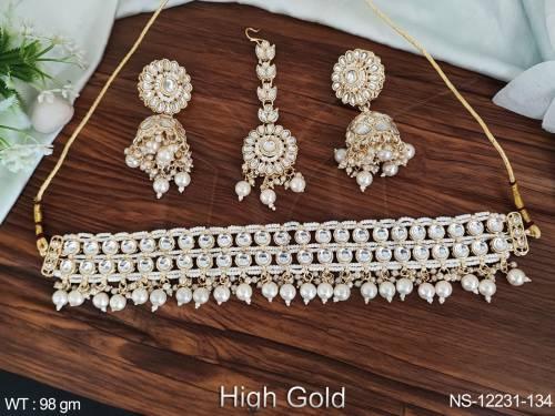 clustered-pearl-high-gold-polish-fancy-desing-party-wear-beautiful-kundan-jewellery-necklace-set