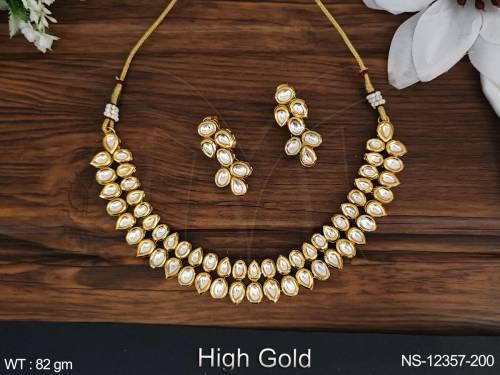 kundan-jewelry-high-gold-polish-party-wear-beautiful-short-necklace-set-