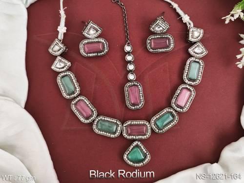 kundan-jewelry-black-rodium-polish-beautiful-designer-party-wear-fancy-kundan-short-necklace-set