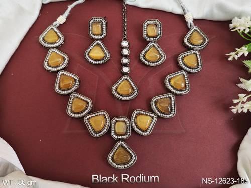 fancy-desing-party-wer-kundan-stones-black-rodium-polish-beautiful-kundan-jewellery-kundan-short-necklace-set-