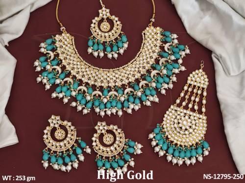 Clustered Pearl High Gold Polish Fancy Design Party wear Hevy  Kundan choker Necklace Set