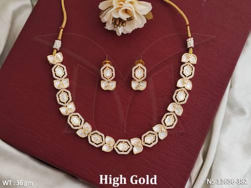 Fancy Design High Gold Polish Kundan Stones Kundan Jewellery Short Necklace Set     