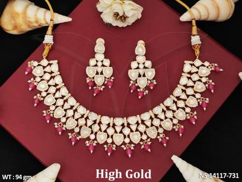 clustered-pearl-designer-high-gold-polish-kundan-short-necklace-set