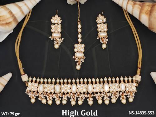 Kundan Jewellery High Gold Polish Fashionable Kundan Short Necklace Set