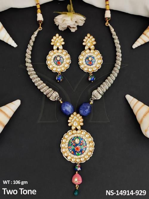 kundan-jewellery-two-tone-polish-beautiful-kundan-necklace-set