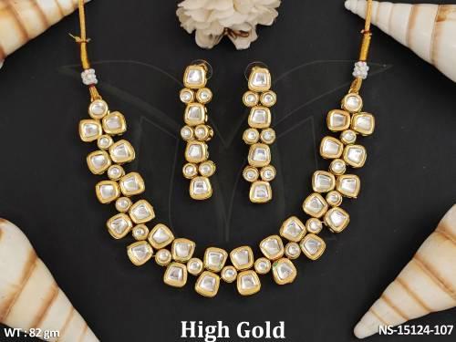Kundan Jewellery Stylish High Gold Polish Pretty Design Short Necklace Set 