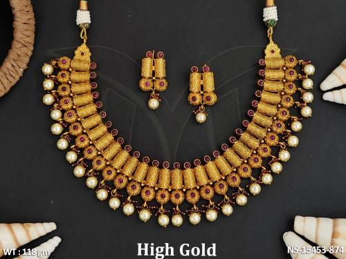 beautifully-deisgned-high-gold-polish-deisgner-kundan-necklace-set-