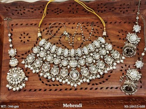 Kundan Mehendi Polish Clustered Pearl Necklace Set  