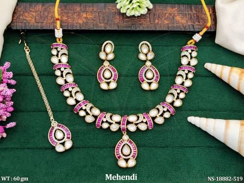 Design   Full Stone Mehendi Polish Short Necklace Set   