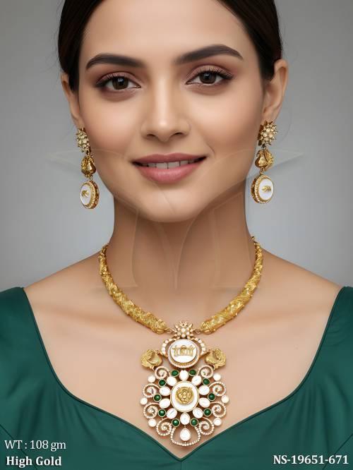 Heritage Temple Style Statement Pendant Necklace Set