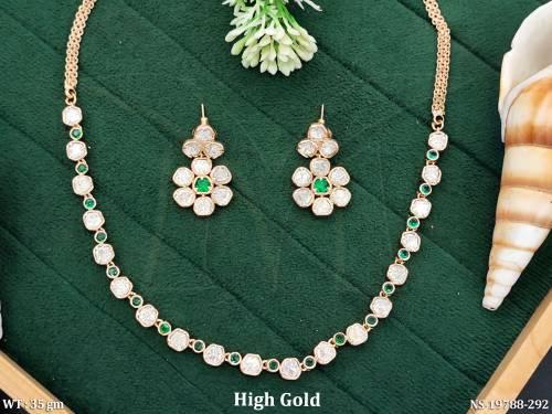 traditional-kundan-lightweight-necklace-set