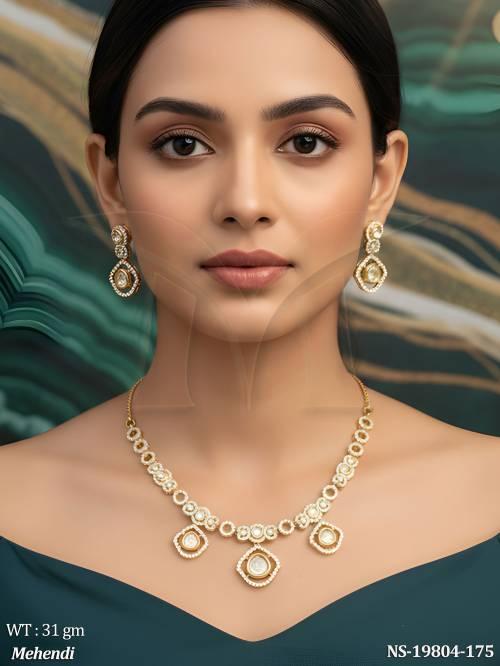 classic-festive-wear-kundan-jewellery-set-for-women