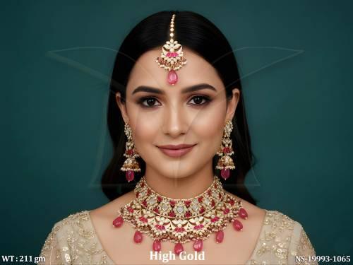 Elegant Bridal Jewelry Set with Maang Tikka