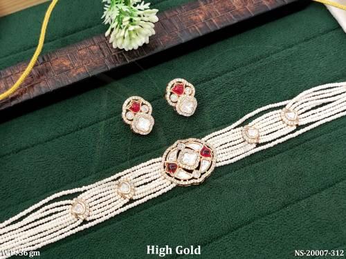 multi-strand-pearl-jewelry