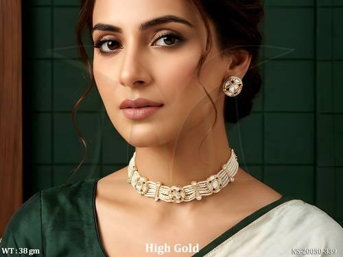 elegant-white-stone-pearl-choker-set