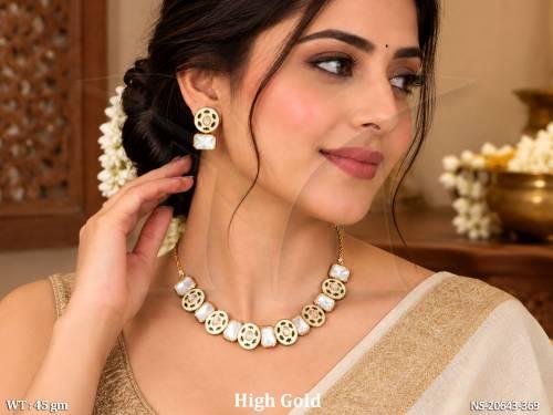 stylish-kundan-high-gold-necklace-set-with-earrings