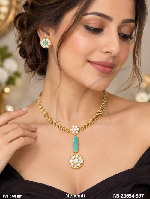 Beautiful Kundan Mehendi Stone Necklace with Earrings