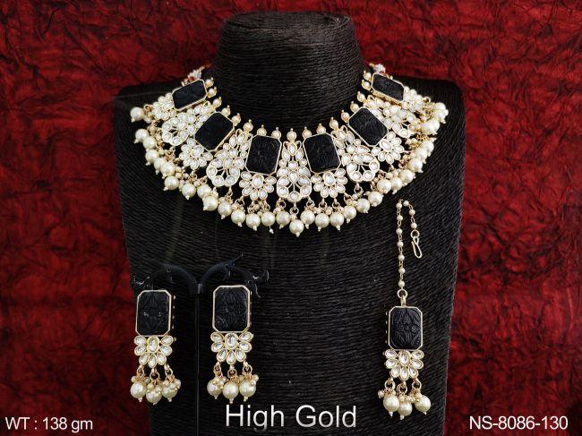 High Gold Polish Clustered Pearl Tassels Kundan Jewelry Fancy Style Party wear Choker Kundan Necklace Set