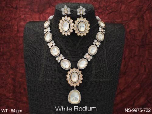 NS-9975-722-WHITE