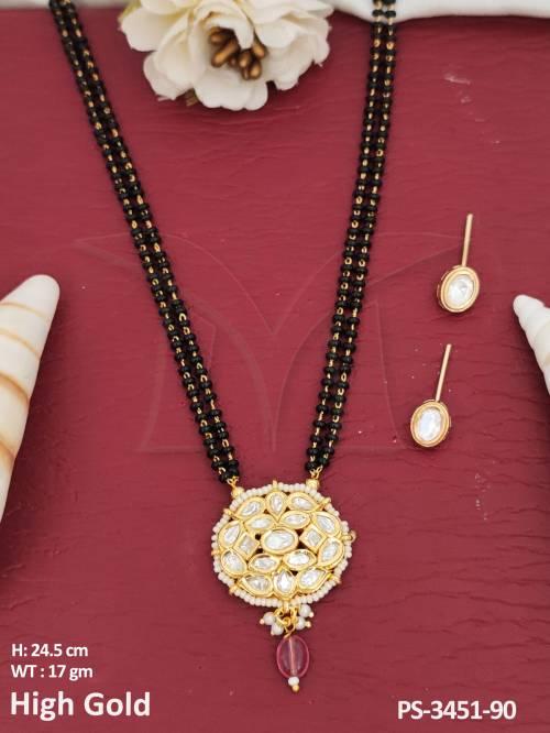 clusterpearls-designer-party-wear-high-gold-polish-kundan-pendant-set