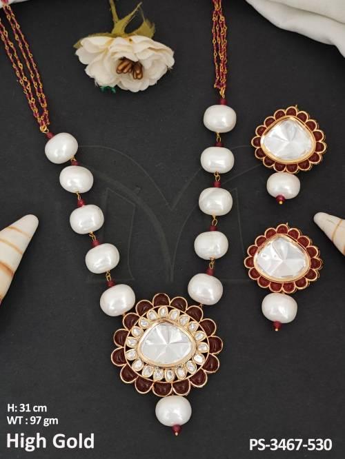 kundan-jewelry-high-gold-polish-cluster-pearls-party-wear-kundan-pendant-set