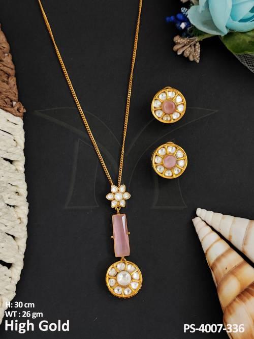 stylish-kundan-jewellery-high-gold-polish-pendant-set-