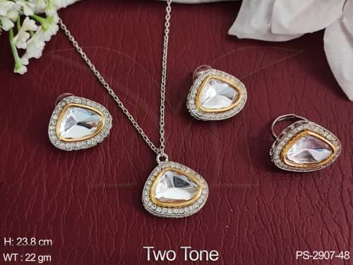kundan-stones-two-tone-polish-fancy-design-party-wear-beautiful-long-kundan-pendant-set-with-earring