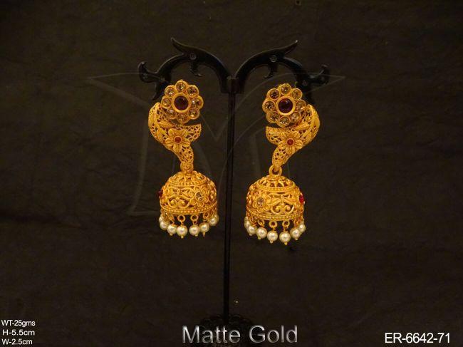 flower shape designer jhumki kemp earrings detail