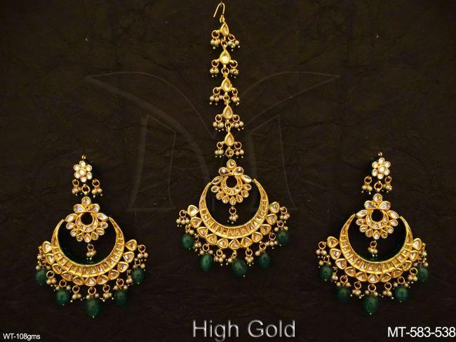 chand shape designer style kundan maang tikka detail
