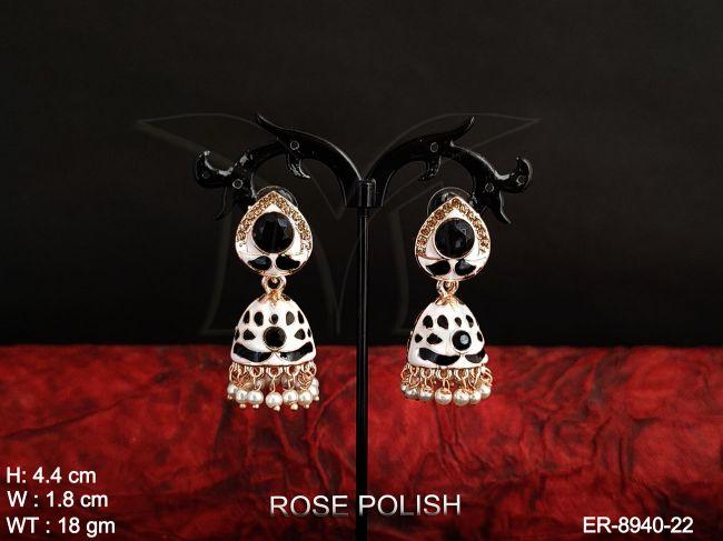 ANTIQUE DESIGNER ROUND SHAPE STONE HAND PLATING MEENA KARI JUMKA EARRING