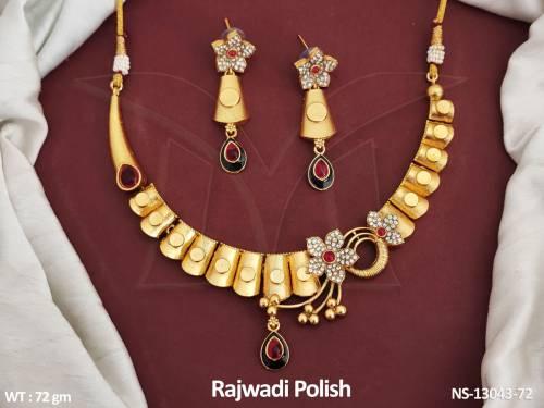 Fancy Style Party wear Rajwadi Polish Beautiful Meenakari Designer Short Necklace Set