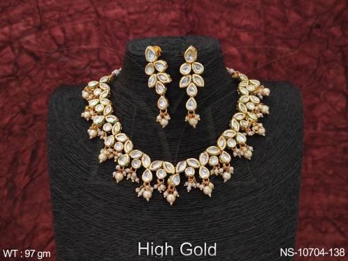 high-gold-polish-kundan-jewellery-party-wear-beautiful-short-kundan-necklace-set-