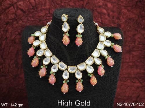 Kundan Jewellery High Gold Polish Fancy Style Party wear Beautiful Kundan Short Necklace Set 