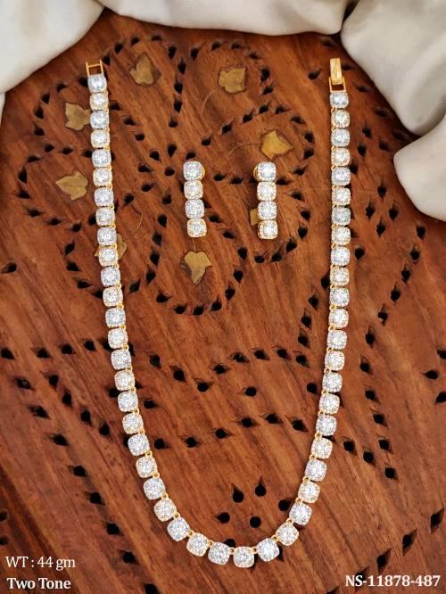 NS-11878-487-WHITE