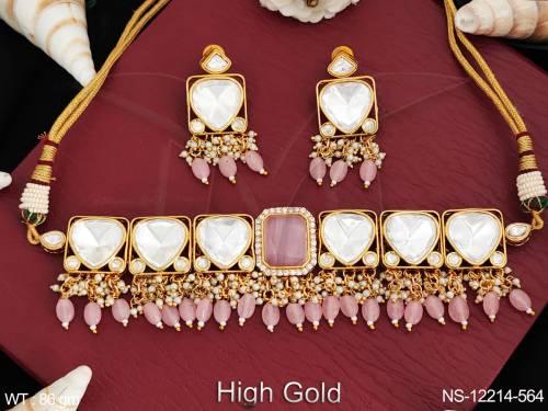 clustered-pearl-high-gold-polish-fancy-style-party-wear-beautiful-kundan-jewellery-kundan-choker-necklace-set-