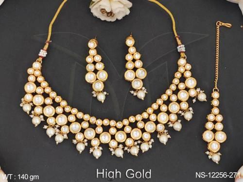 clustered-pearl-designer-fancy-design-party-wear-kundan-jewellery-kundan-short-necklace-set