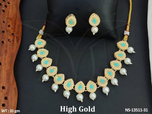 Antique Jewellery Oval Shape Stones High Gold Polish Party Wear Antique Necklace Set