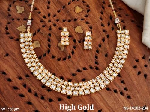 High Gold Polish Square Shape Design Antique Short Necklace Set 
