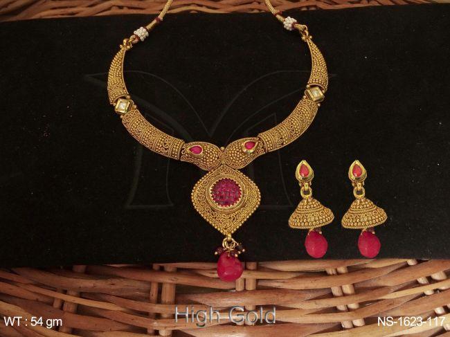 neck fit chand shape polki necklace set detail