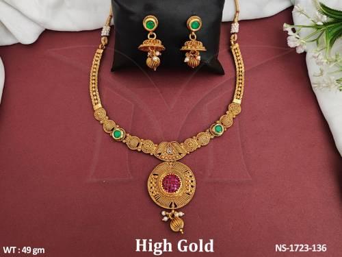 bridal saree wear round base antique necklace set detail