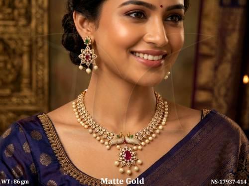 Kemp Matte Gold  Polish Designer Short Necklace Set     — NS-17937-414