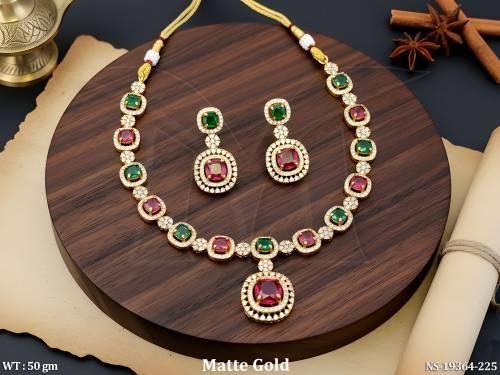 traditional-matte-gold-kemp-designer-necklace-set